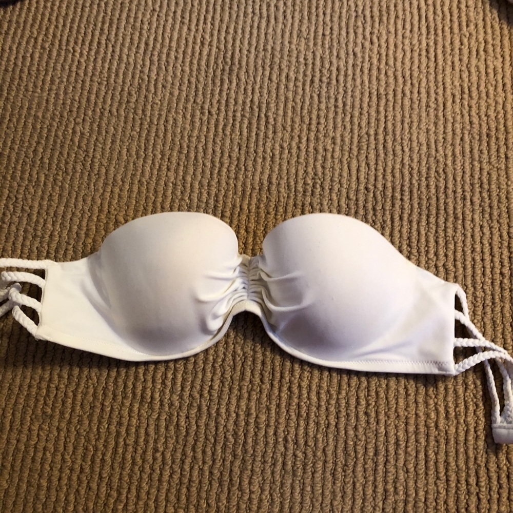 White vs bikini top
